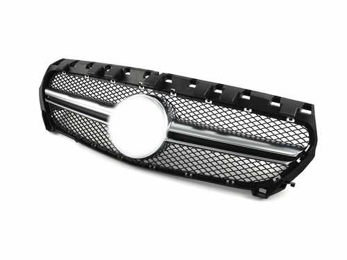 Решітка радіатора Mercedes CLA-Class W117 2013-2017 рік AMG Silver