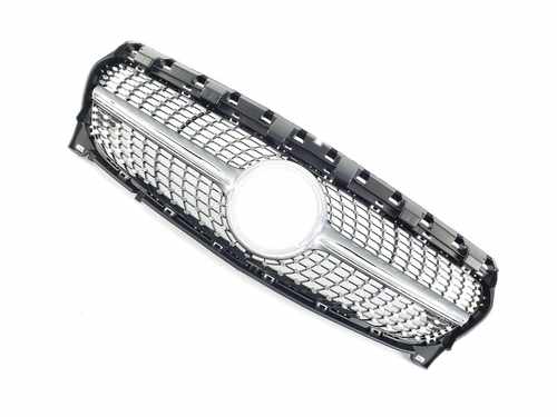 Решітка радіатора Mercedes CLA-Class W117 2017-2019 рік Diamond Silver
