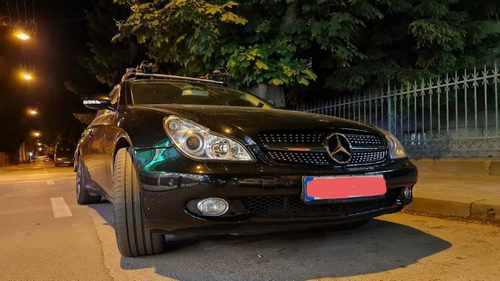 Решітка радіатора Mercedes CLS-Class W219 2004-2008 рік Diamond Black