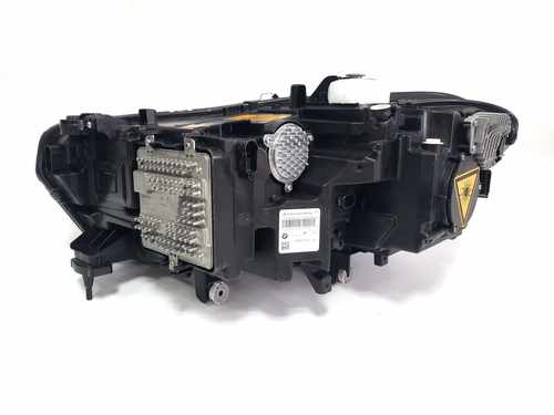 Передні фари на BMW X5 G05 2018-2021 ( Laser)