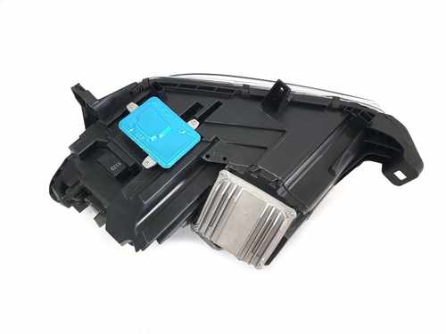 Передні фари Bi-Xenon на Mercedes ML-Class W166 2011-2015 рік ( Європа)