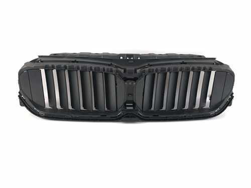 Повітряна заслінка (жалюзі) на BMW 5 Series G30 / G31 2020-2022 року