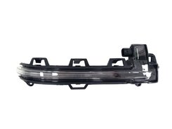 Додатковий вказівник правого повороту BMW X3 X4 X5 X6 X7 (G01/G02/G05/G06/G07)