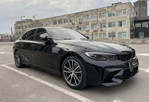 Передній бампер на BMW 3 Series G20 2019-2022 рік