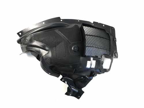 Передній лівий підкрилок (передня частина) на BMW X5 F15 2013-2018 рік