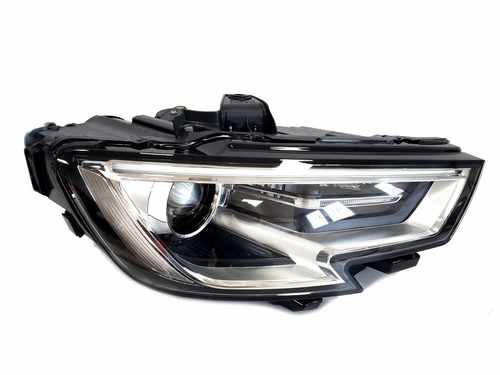 Передні фари Bi-Xenon на Audi A3 8V 2016-2020 року
