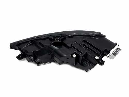Передні фари LED на Audi A4 B9 2016-2019 року