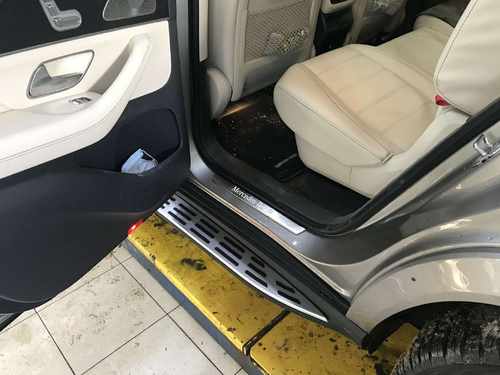 Бічні підніжки (пороги) на Mercedes GLS-Class X167 2019-2020 рік