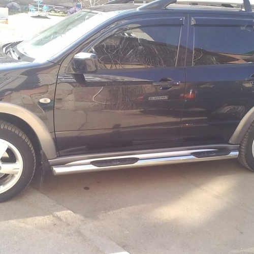 Пороги труба нерж. для Mitsubishi Outlander 2003-2008 /Ø60