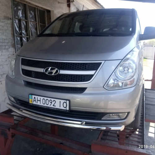 Захист переднього бампера подвійний Hyundai H1 2007+