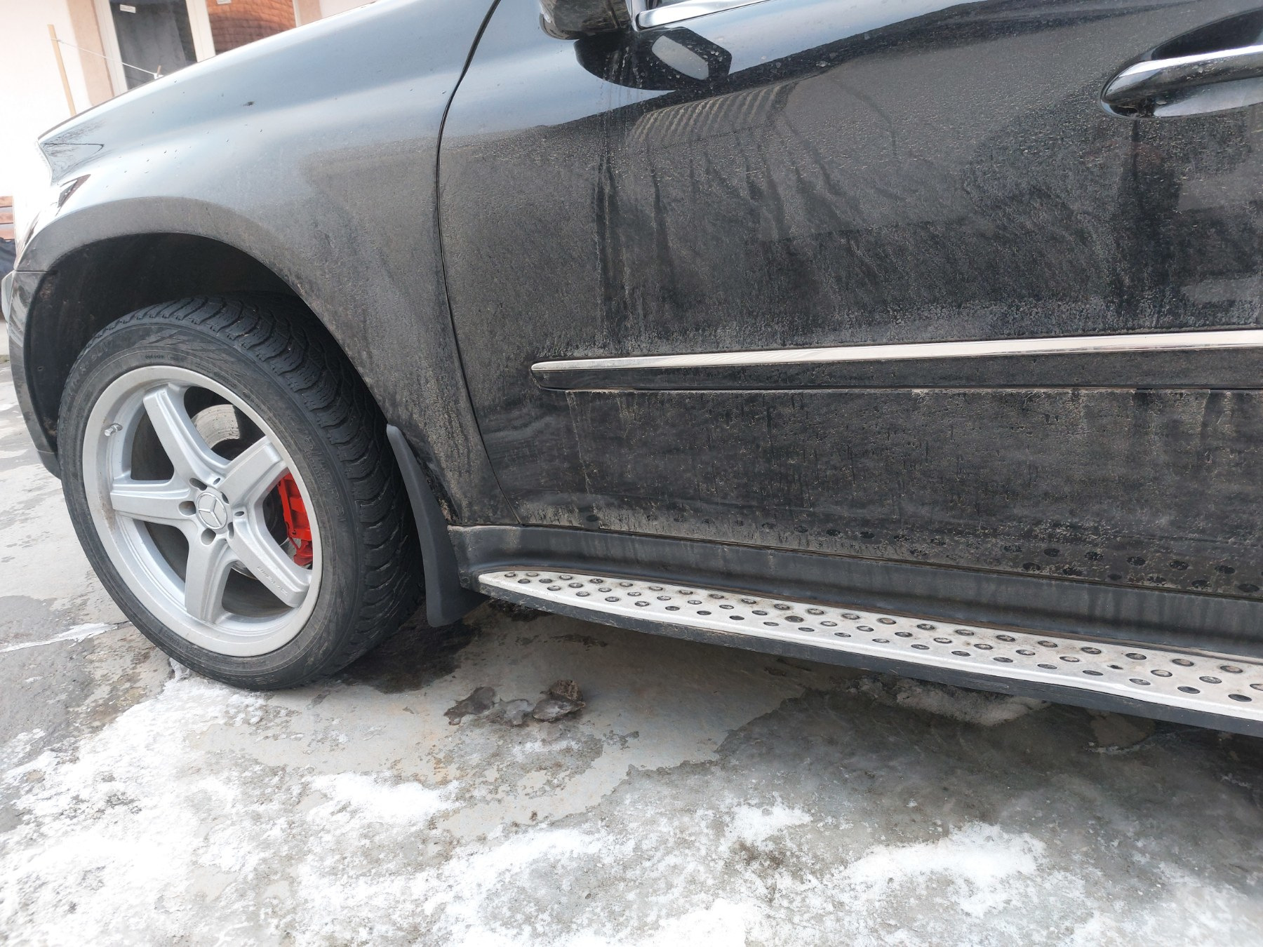 Бризковики передні до Mercedes Benz ML, GL-class X164 2006-2012