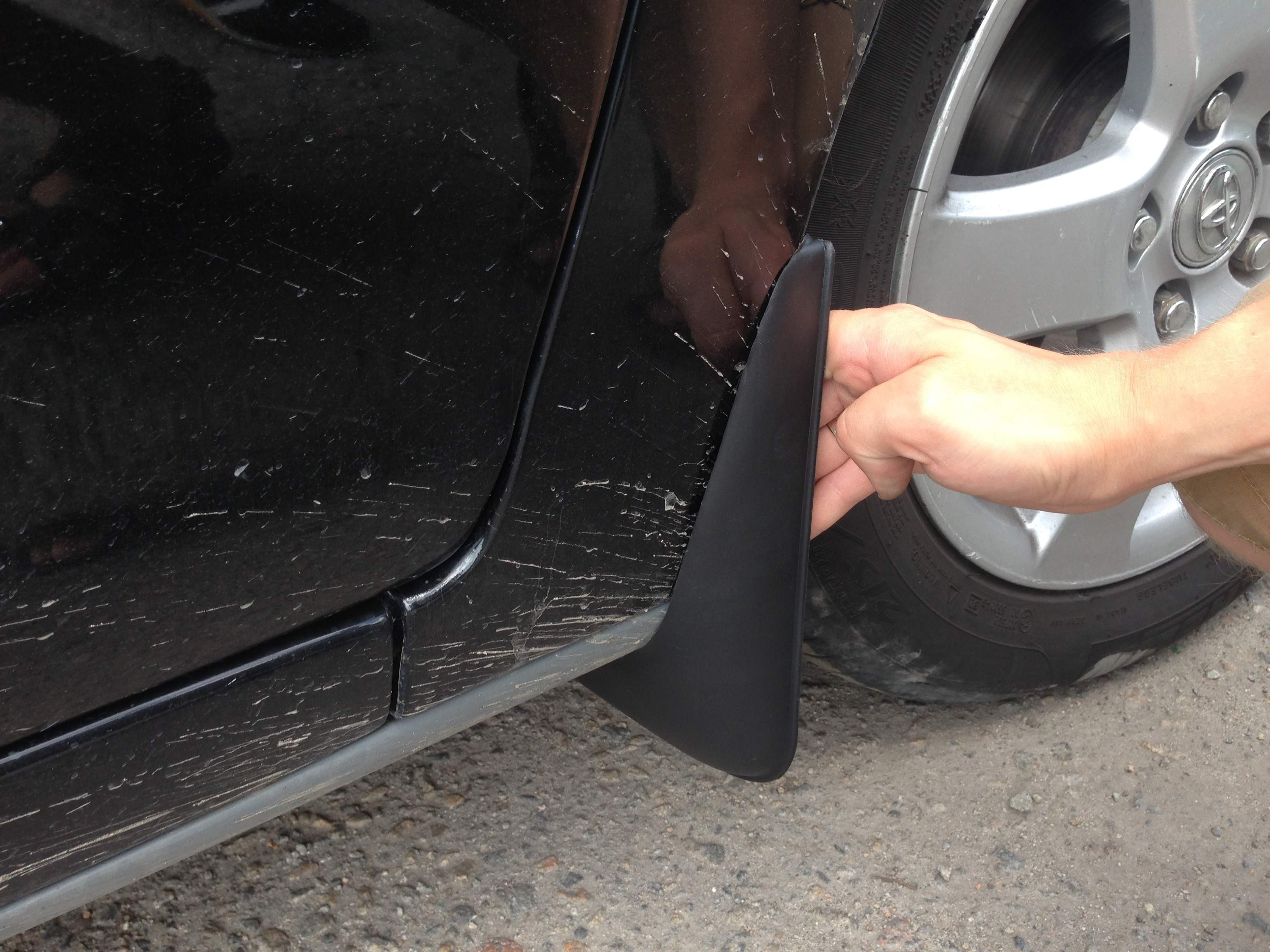 Бризковики Toyota Camry 30 2002-2005 Передні (комплект 2 шт)