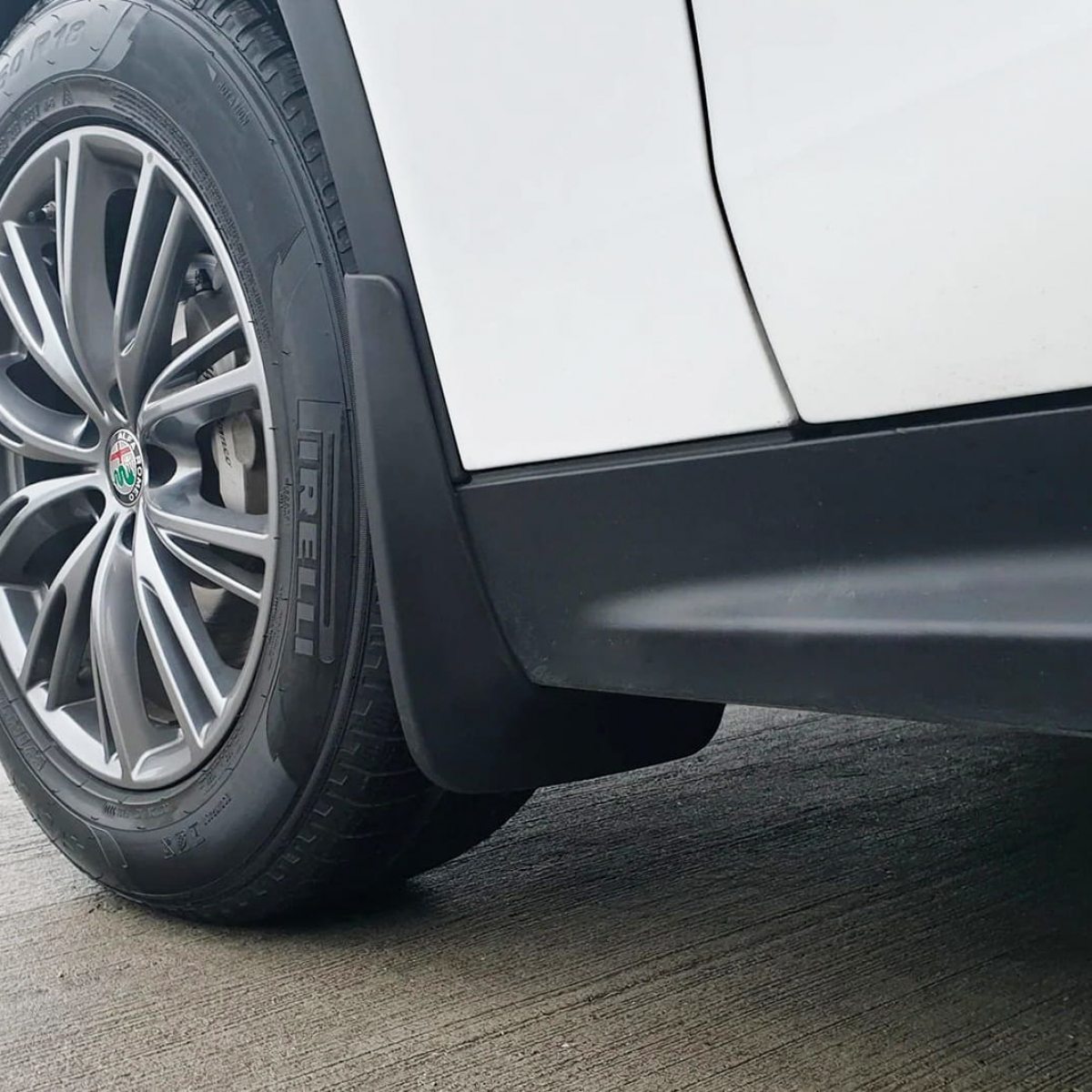 Бризковики Alfa Romeo Stelvio 2017+, (4шт.)