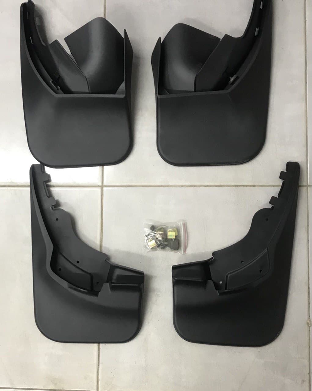 Бризковики VW Sharan, Seat Alhambra 20012010, Ford Galaxy 20012005