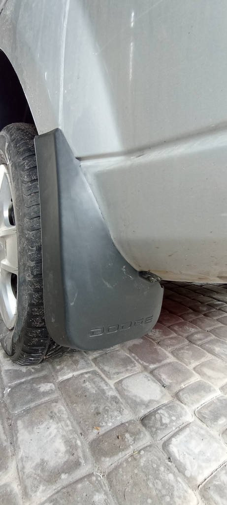 Брызговики Dodge Caliber — фото 2