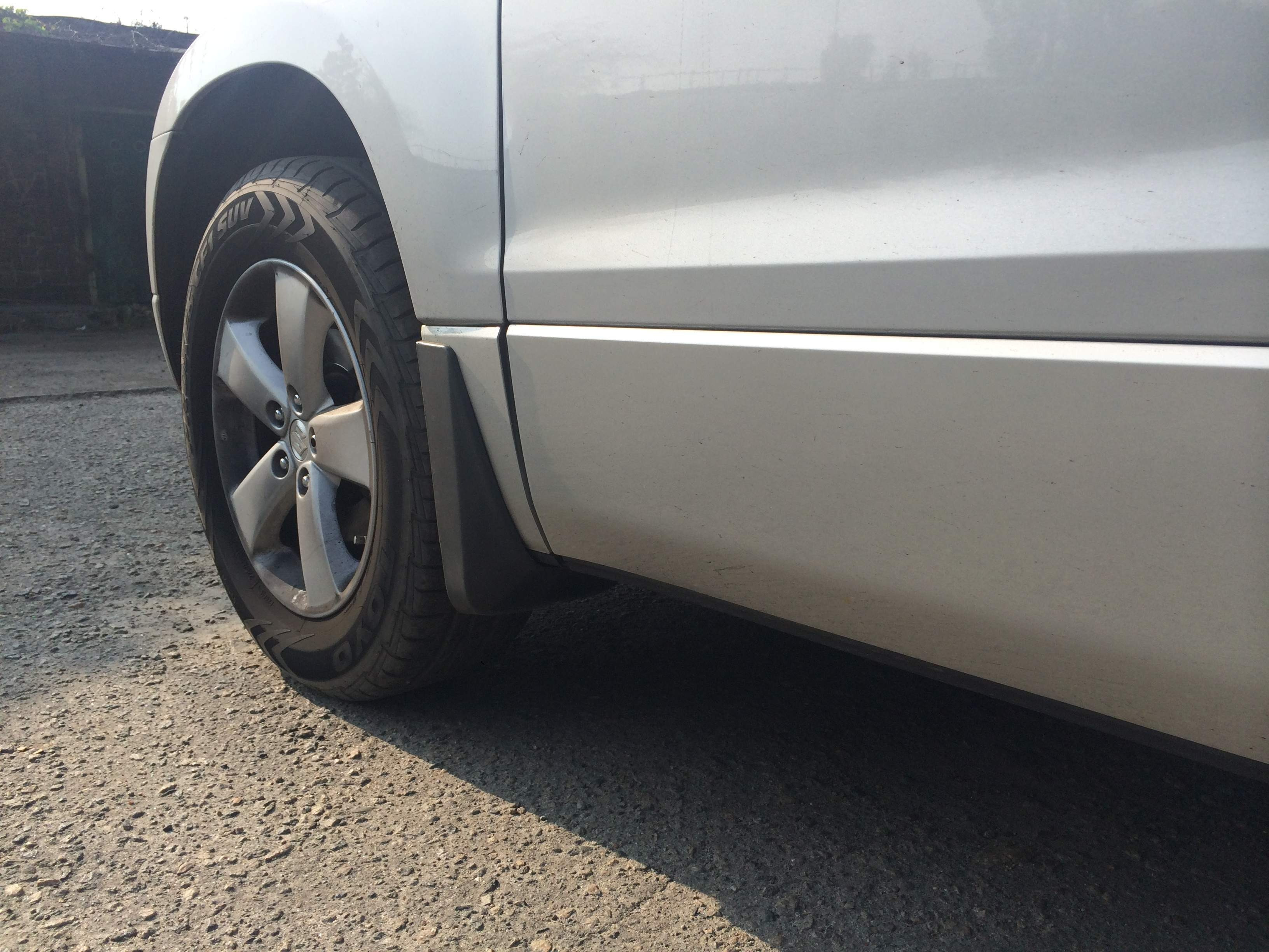 Бризковики передні Suzuki Grand Vitara 2006-2017 (комплект 2шт)