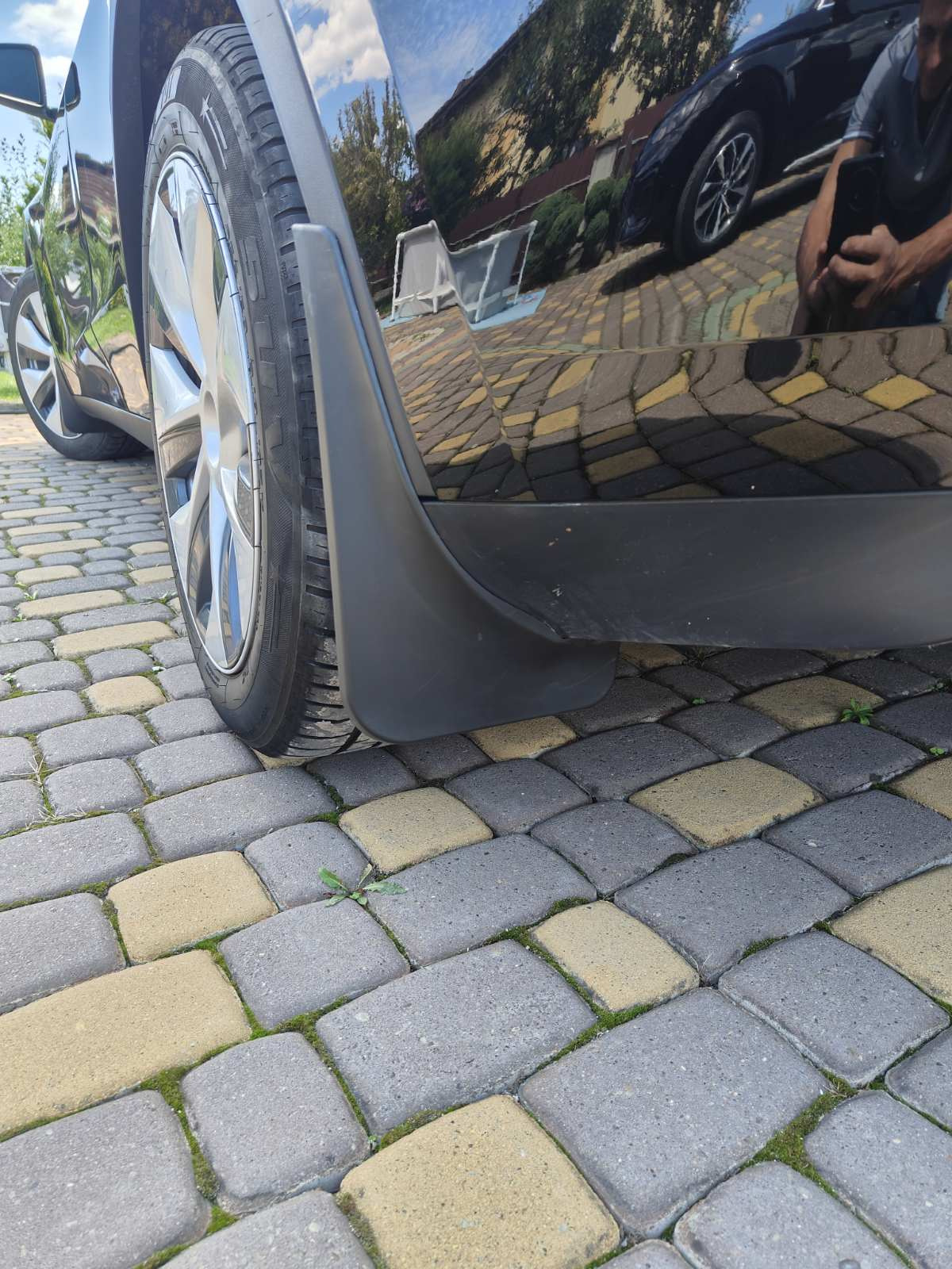Брызговики Tesla Model Y — фото 3