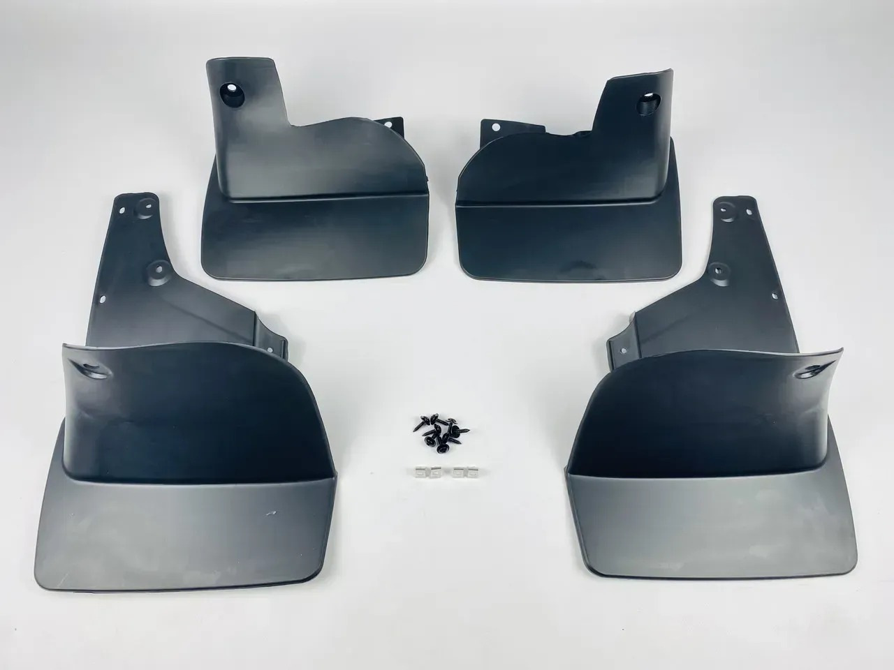 Бризковики Toyota Land Cruiser 100 1998-2006, к-кт 4 шт. Benke