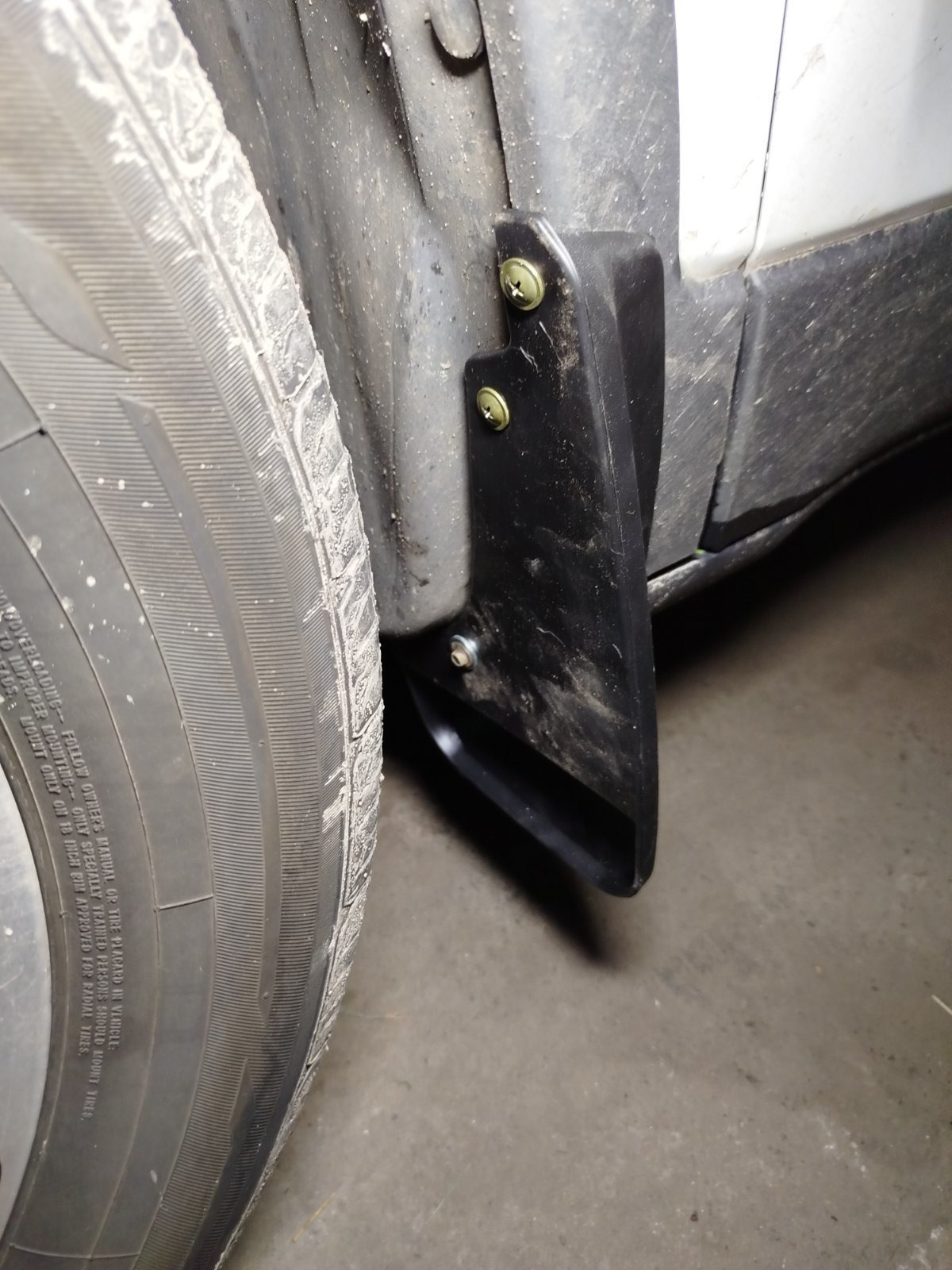 Бризковики передні Jeep Cherokee 2019+, (2шт.)