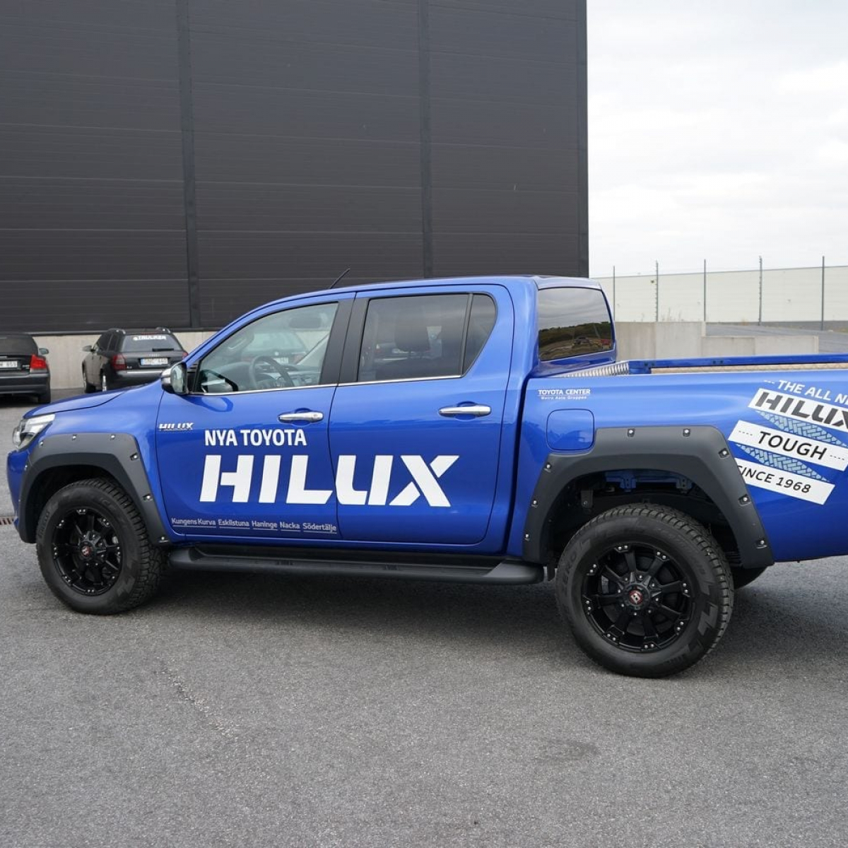 Розширювачі колісних арок EGR для Toyota Hilux 2015+