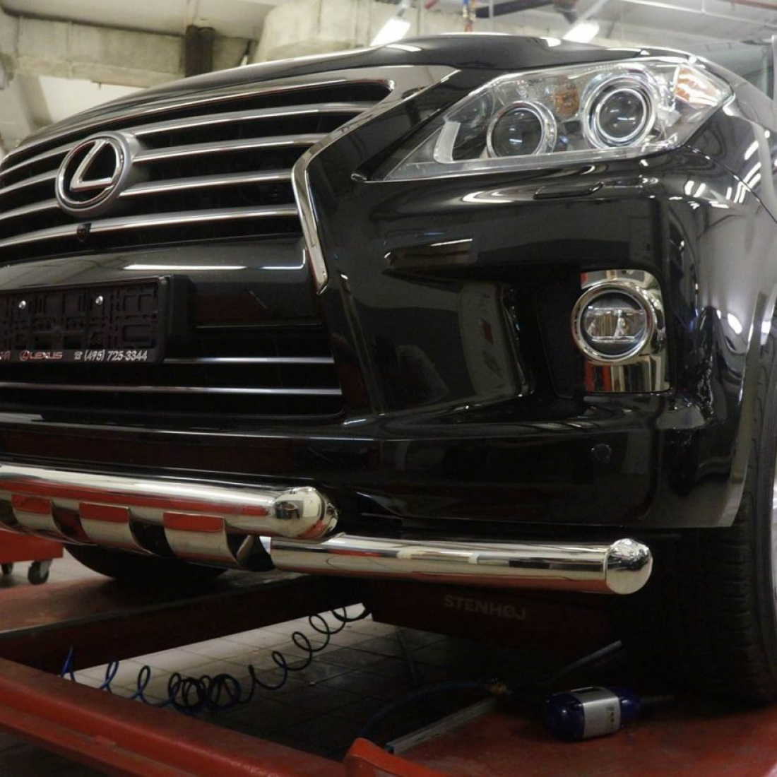 Захист переднього бампера Lexus LX570 (подвійний Shark) d 60/60