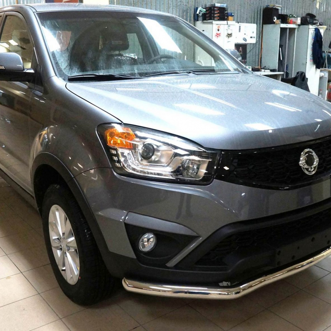 Захист переднього бампера труба для Ssang Yong Korando 2013+