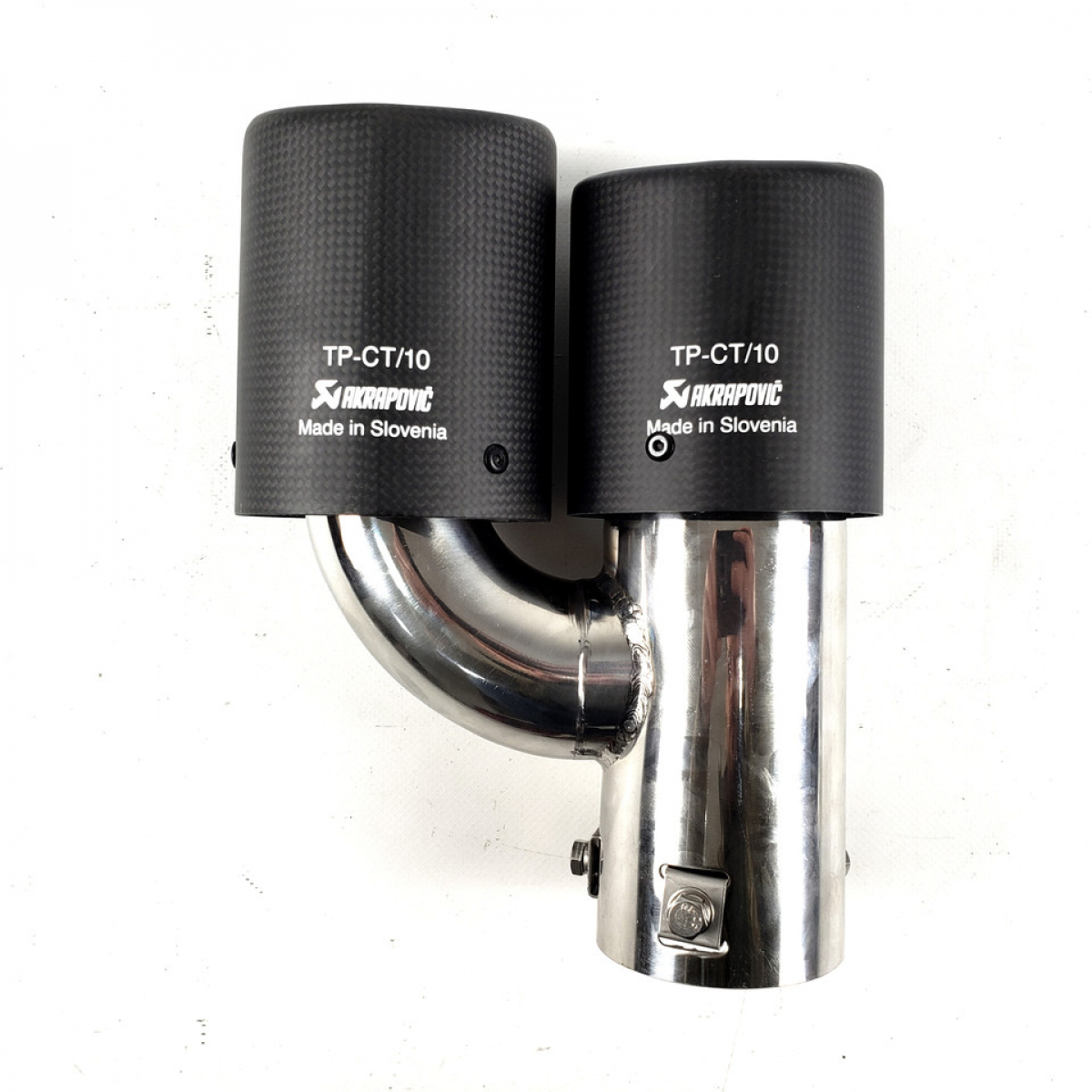 Подвійні насадки на вихлопні труби AKRAPOVIC 63mm (Матовий Карбон)
