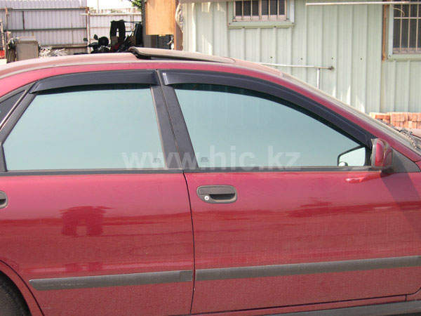 Дефлектори вікон HIC Volvo S40 II Sd 2004