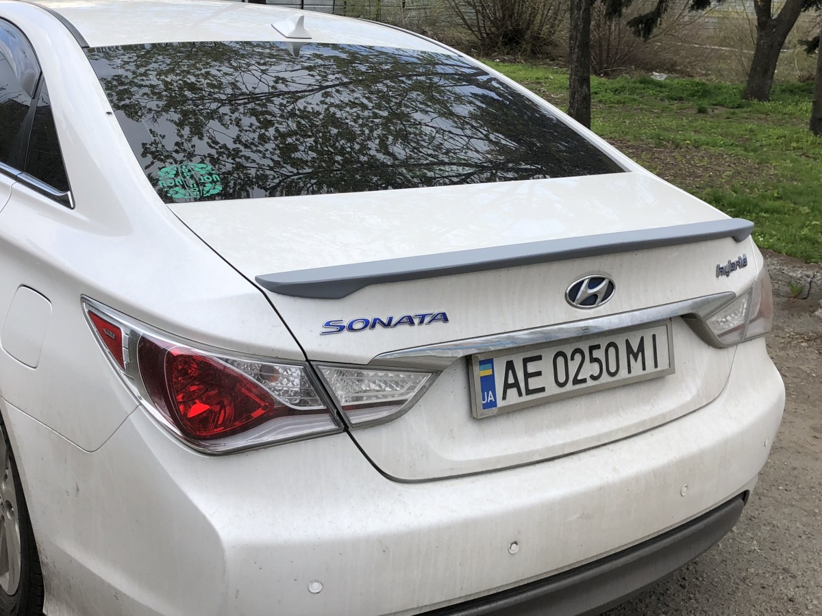 Спойлер ліп багажника Hyundai Sonata 2010-2014 АБС пластик під фарбування