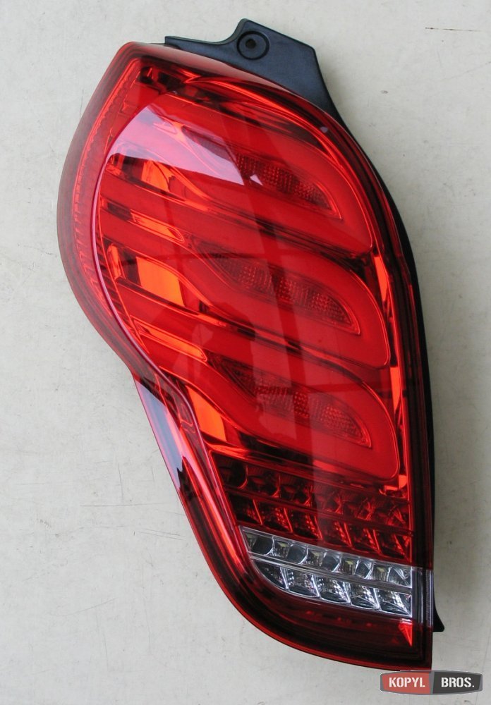 Задні ліхтарі LED червоні для Chevrolet Spark/ Ravon R2