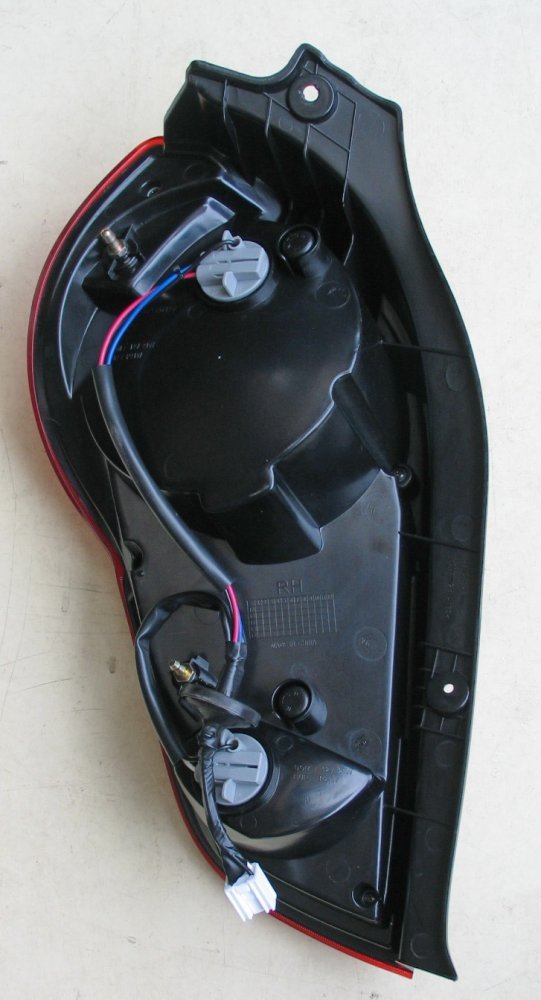 Задні ліхтарі LED червоні для Chevrolet Spark/ Ravon R2