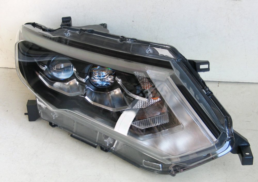 Передні фари TLZ для Nissan X-trail T32 2017-2022