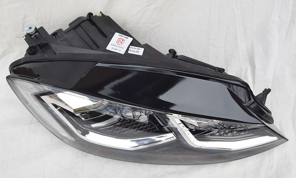 Передні фари тюнінг SY для Volkswagen Golf 7.5  2017-2021