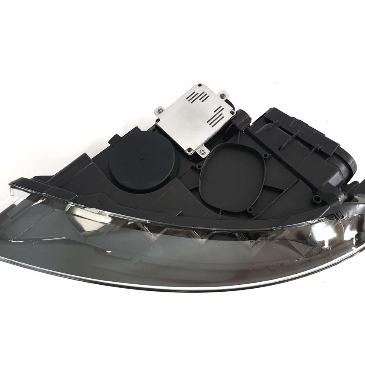 Передні фари Bi-Xenon на Audi Q7 4L 2005-2015 року