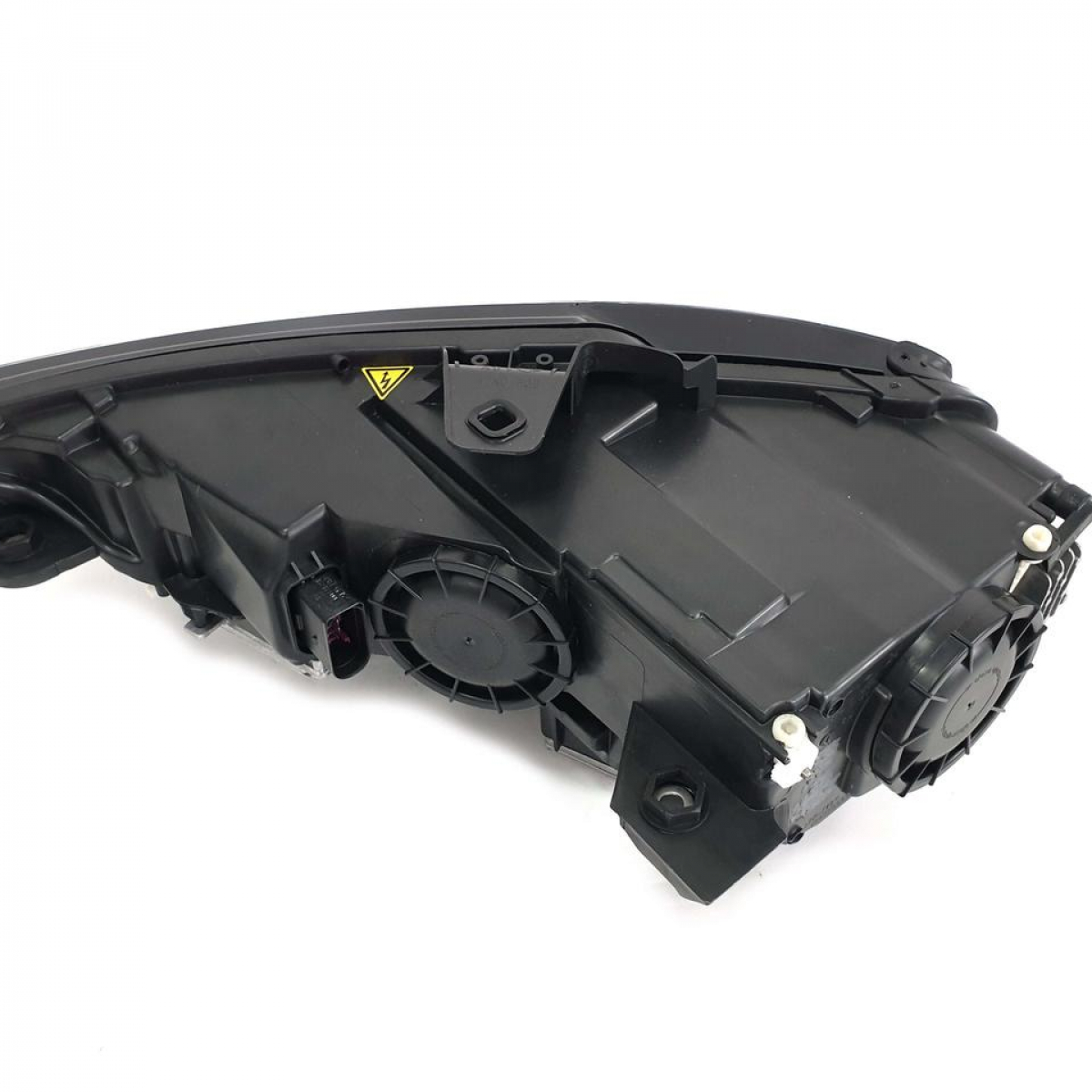 Передні фари Bi-Xenon на Audi A3 8V 2012-2016 року