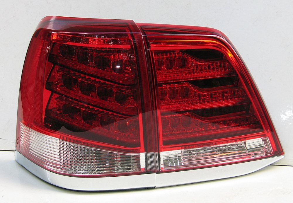 Задні ліхтарі для Toyota Land Cruiser LC 200 червоні LED 2008-2016