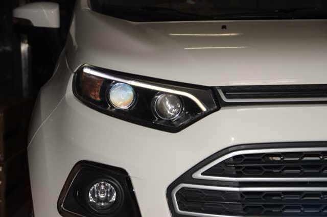 Передні фари ксенон DRL  для Ford Ecosport 2013