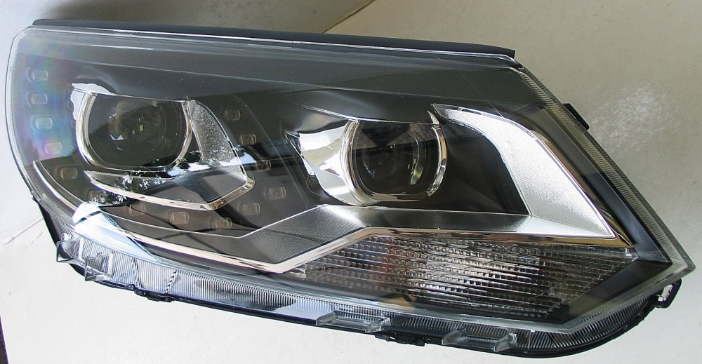 Передні фари тюнінг ксенон з ДХО для Volkswagen Tiguan 2012-2016
