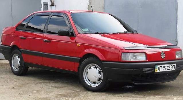 Дефлектор капота FLY Volkswagen Passat B-3 1988-1993