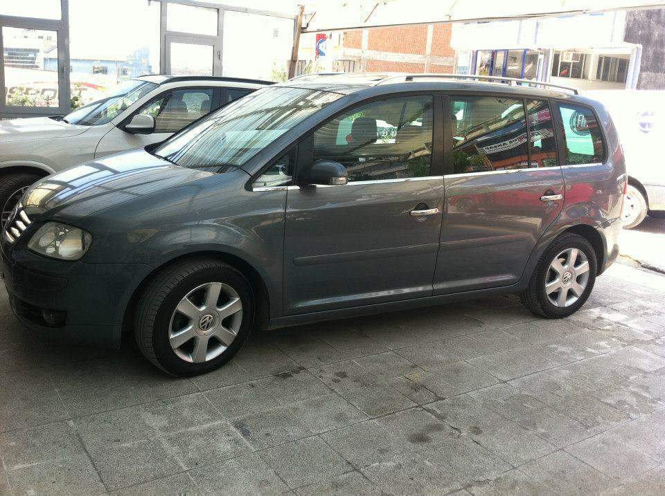 Молдінги вікна нижні Volkswagen Touran 2003-2009 (нержавіюча сталь)
