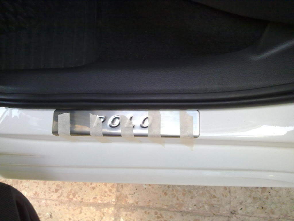 Накладки на пороги Volkswagen Polo 2009-