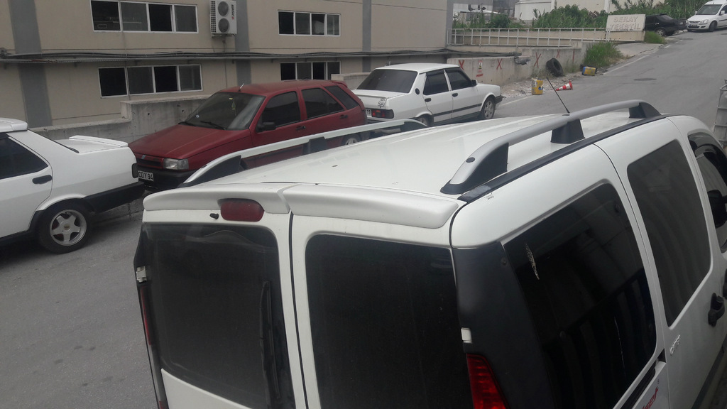 Спойлер для Fiat Doblo 2001-2009 (сорочечка)