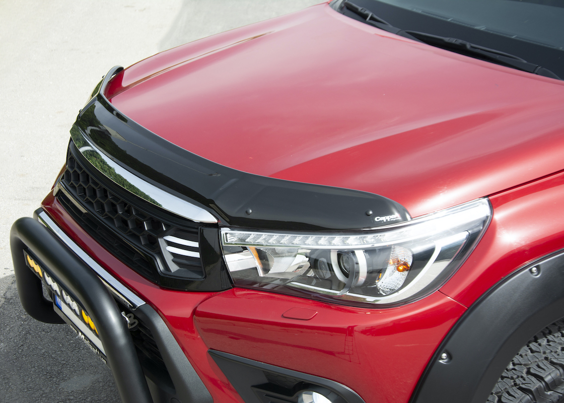 Дефлектор капота (EuroCap) для Toyota Hilux 2015↗ мм.