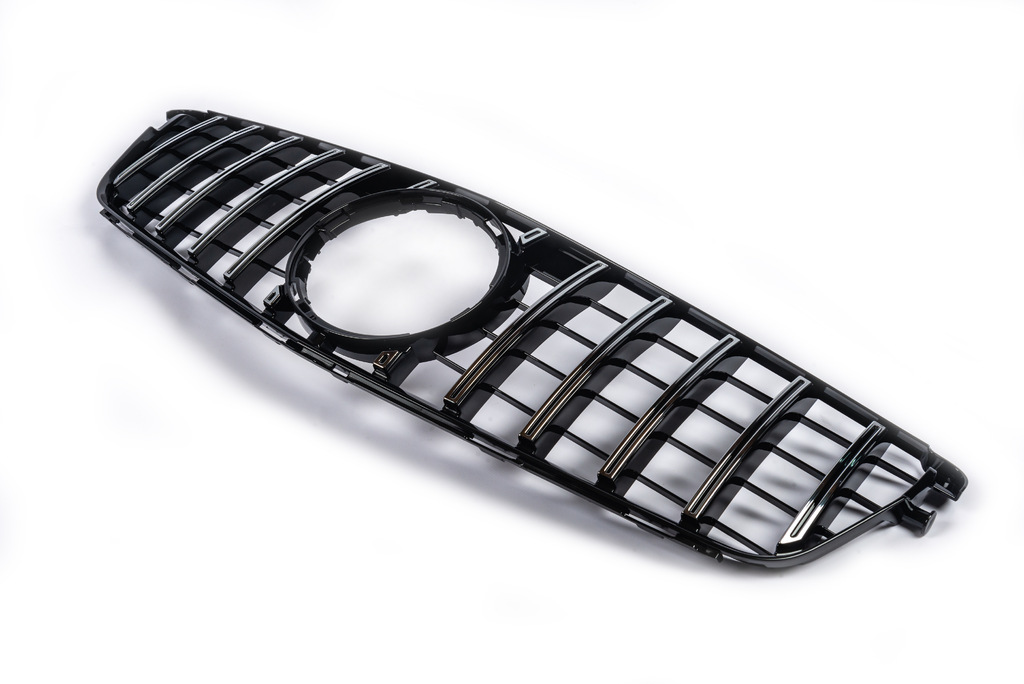Передня решітка GT для Mercedes C-class W204 2007-2015рр.