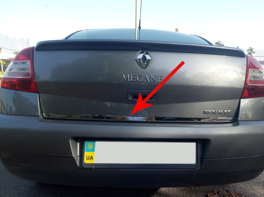 Хром накладки для Renault Megane II HB кромка багаж нерж Carmos (Туреччина)